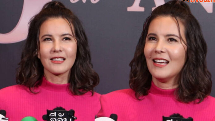 860F9DB5-0DD5-4600-A5AA-2069A3A608C0